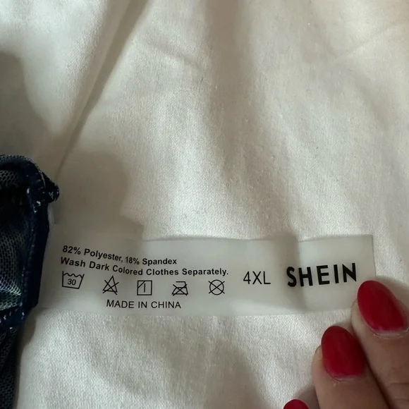 SHEIN Beach Coverup 4XL - Picture 2 of 2